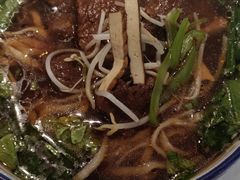 -镇南锅盖面馆(解放路店)