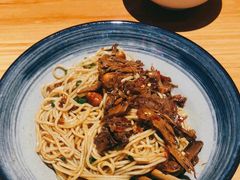 牛肉拌粉-万方圆拌粉瓦罐汤(滕王阁旗舰店)
