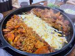 -高基五春川炒鸡排 韩国料理(威海总店)