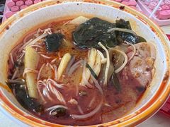 -小蛮椒麻辣烫·麻辣拌(青浦宝龙店)