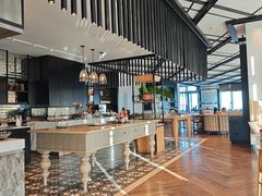 -瑰丽酒店·海吧·天际下午茶·现场DJ·天台酒吧