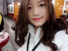 -粤港芭莎美容美发化妆学校