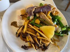 -感恩心素食馆(百世广场店)