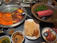 -廖掌柜·重庆鲜货火锅(上海首店)