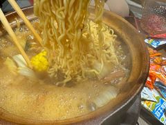 -阿润打边炉·鲜切鸡煲(华漕店)