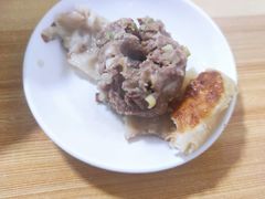 -马姐爆肚儿门丁肉饼
