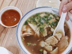 -清真·白家牛肉罩火烧老店(育才街店)