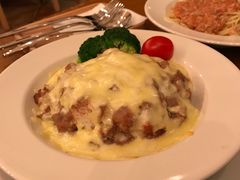 免治牛肉番茄芝士焗饭-西关84·History·Art·Cafe