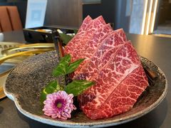 -铭牛烧肉·和牛海鲜自助(高新月牙湖店)