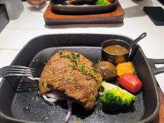 -牛扒先生·厚切雪花牛扒西餐厅(北京路禺山路店)