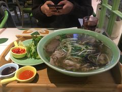 -越弥越南传统美食馆