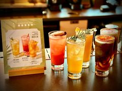 -星巴克臻选(上海合生汇1F店)