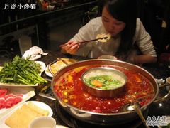 -小天鹅火锅·一线江景洪鼎旗舰店(洪崖洞店)