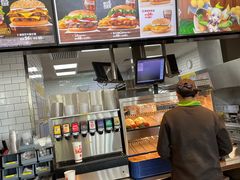 -汉堡王(梅村服务区南店)