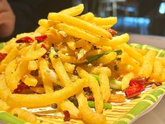 -肥肥虾庄·金牌油焖大虾(沙湖店)