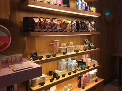 零售区-星巴克(嘉定中信泰富万达广场店)