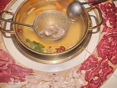 -牛人日志·鲜牛肉骨汤火锅(万科里瑧店)