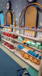 -奈尔宝家庭中心·亲子餐厅(北京东坝万达店)