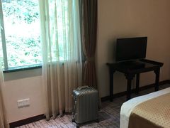 -杭州海华满陇度假酒店