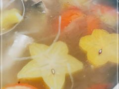 -蜈支洲岛珊瑚酒店临海阁中餐厅