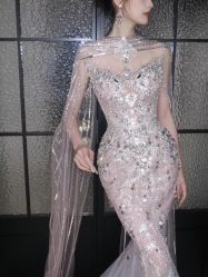 -Renee芮亦婚纱