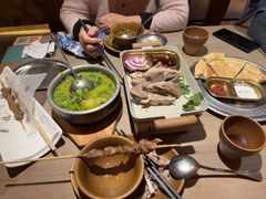 -耶里夏丽·新疆菜·28年喀什老馆(田林东路店)