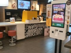 -麦当劳(外高桥DT店)