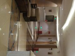 -家富足道·SPA·影院式(解放碑碑中心店)