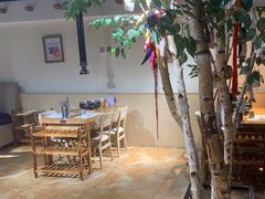 -秋香家韩式炭火烤肉(磐石路店)