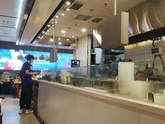 -俏凤凰(美林M·LIVE天地东座店)