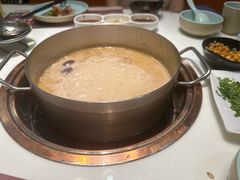 -洪氏嗨捞·猪肚鸡火锅(阳光天地店)