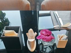 -唐拉雅秀酒店-西锦汇空中BBQ·思创餐厅