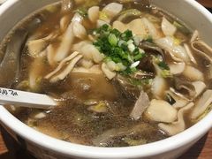 -渝是乎酸菜鱼(龙旗购物中心店)