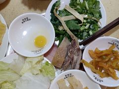 -桥香园云南过桥米线(金马碧鸡店)