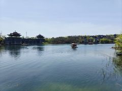 -茅山东方盐湖城景区