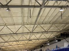 -乔波室内滑雪场