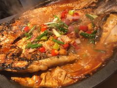 -鸣记脆皮烤鱼·海鲜烤鱼(三八广场店)