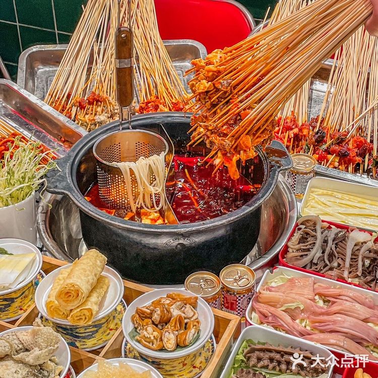 成都首家螺蛳粉火锅真的愿意再来100次‼️