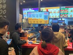 大堂-汉堡王(徐汇绿地缤纷店)
