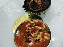 -撒拉人家.酸菜牦牛肉火锅