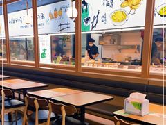 大堂-老乡鸡(上海品尊国际中心店)