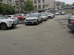 -武汉大学中南医院·停车场