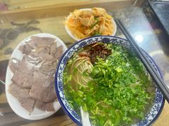 -陇上全荟兰州传统牛肉面(延吉路店)