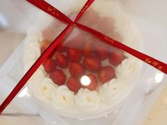 -红宝石·鲜奶小方·海派西点房(金杨店)