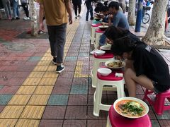 -啊墨江牛烂烀米线