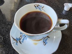 -OLD TREE老树咖啡·西餐厅(台山人工湖店)