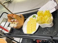 -红鼎豆捞·非遗鲍皇汤火锅(宝丰路店)