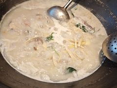 -陈大锅·岳阳鱼馆·地道岳阳菜(美食街店)