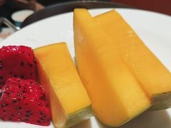 -金马门国际美食百汇(珞喻路店)