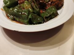 虎皮青椒烧排骨-刘胖子家常菜·蹄花焖藕(兴业店)